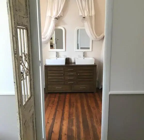スイート, B&b Le Cloître St Joseph
