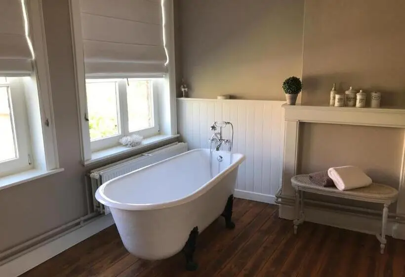 キングサイズベッドのデラックススイート, B&b Le Cloître St Joseph