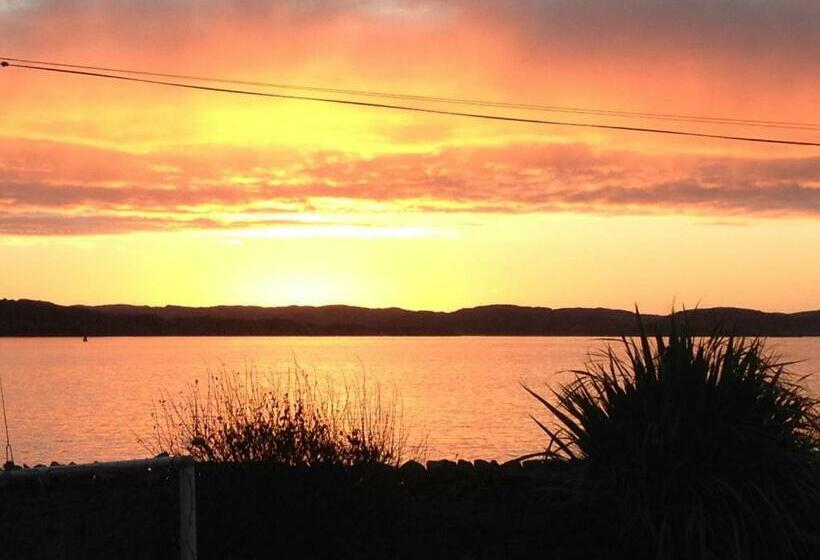 غرفة قياسية سرير كينج, Ardoran House