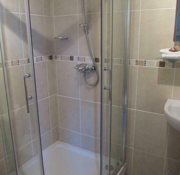 غرفة قياسية سرير كينج, Ardoran House