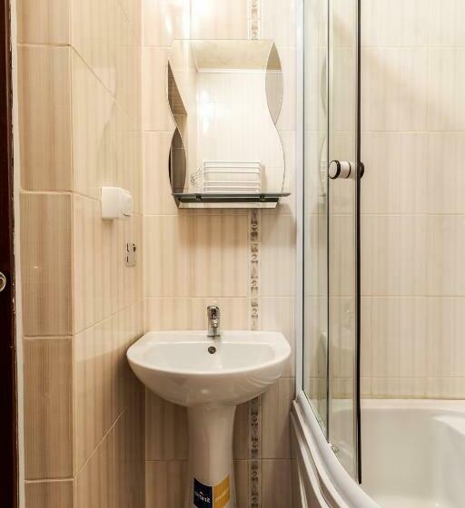 اتاق استاندارد, маріна драгобрат