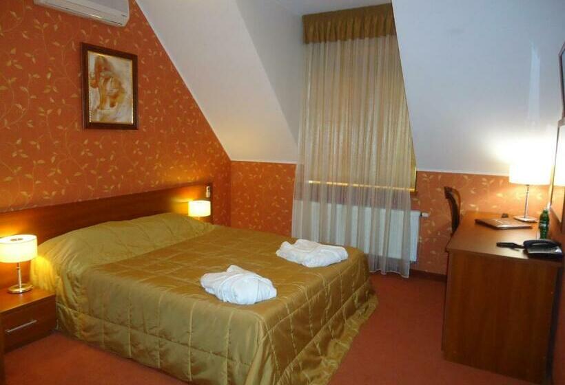 חדר סטנדרט, Citadel