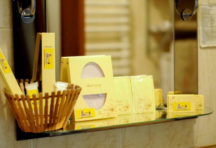 اتاق لوکس, Don Kihot