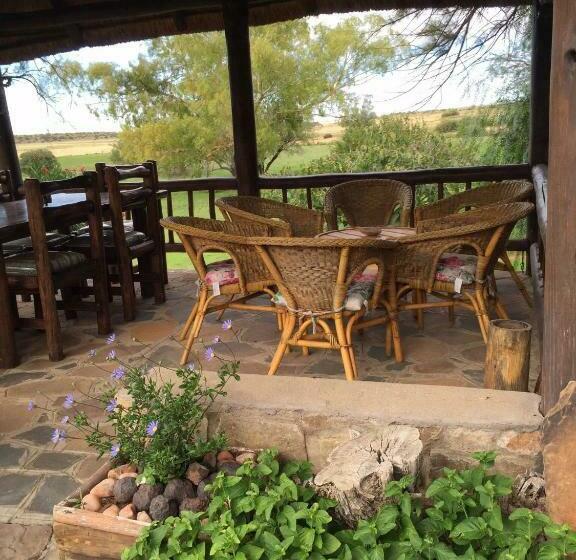 بنجلو عائلى, Garingboom Guest Farm