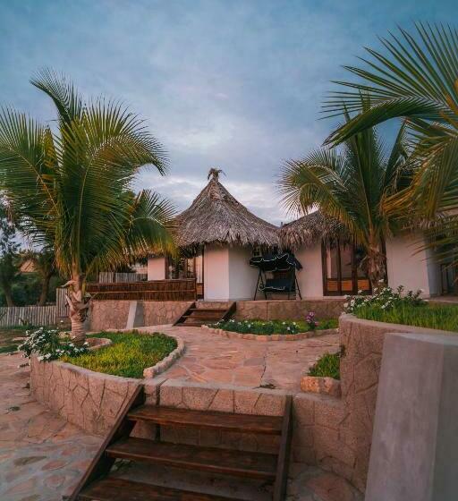 带海景的复工套房, Makani Vichayito