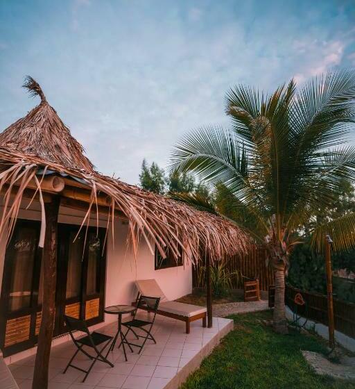 带海景的复工套房, Makani Vichayito