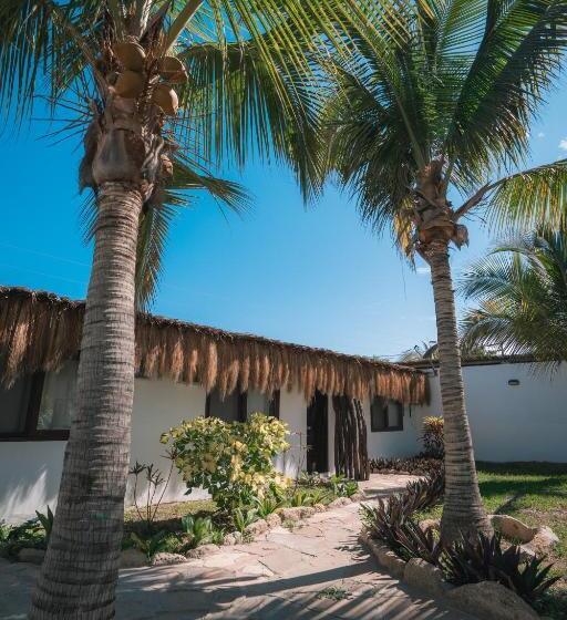 标准房带园景, Makani Vichayito