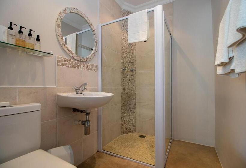 غرفة قياسية إطلالة جانبية علي البحر, Morgan Bay