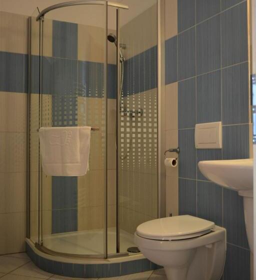 غرفة قياسية, Praha Potštejn