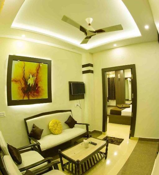 סוויטת סופריור, Srigandha Residency  Vaccinated Staff