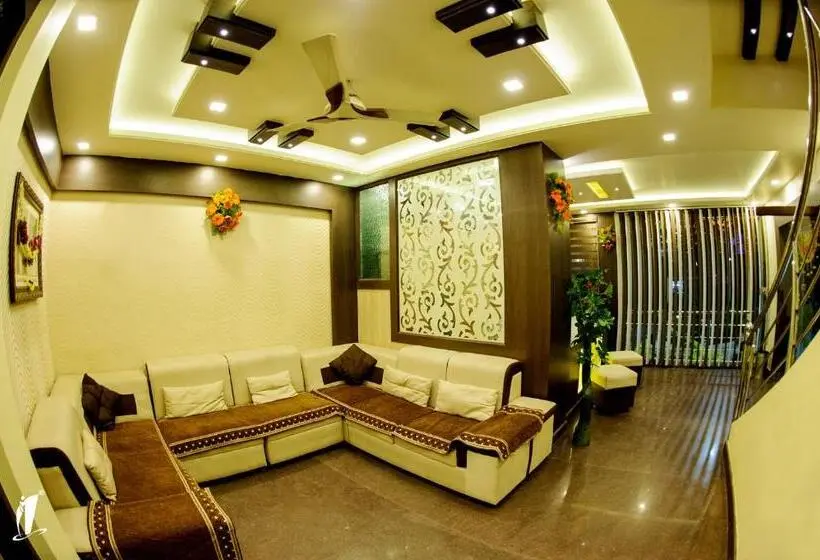 シングルデラックスルーム, Srigandha Residency  Vaccinated Staff