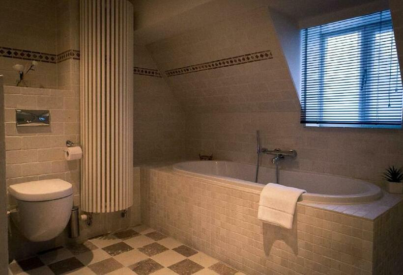 デラックスルーム, Villalux