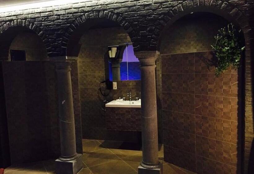 キングサイズベッドのスイートルーム, Villalux