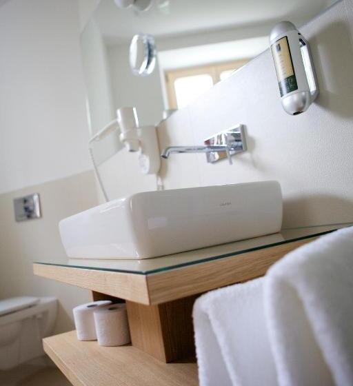 غرفة قياسية, Kapellerhof