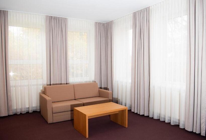 جناح, Kapellerhof