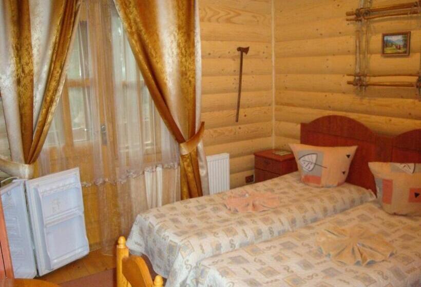 جناح مزوَّد بشرفة, Panorama Karpat