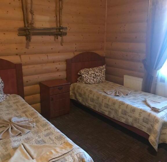 جناح مزوَّد بشرفة, Panorama Karpat