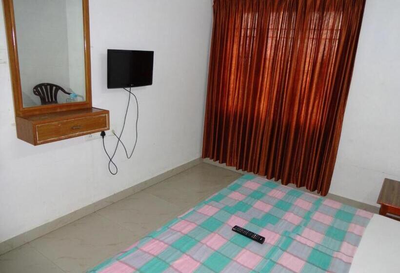 디럭스 룸, R M Guest House