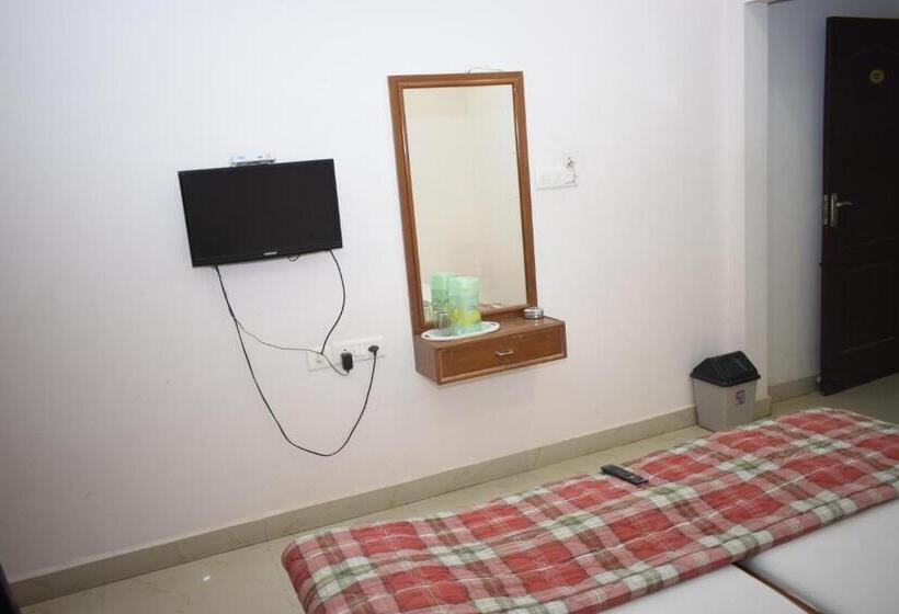 디럭스 룸, R M Guest House