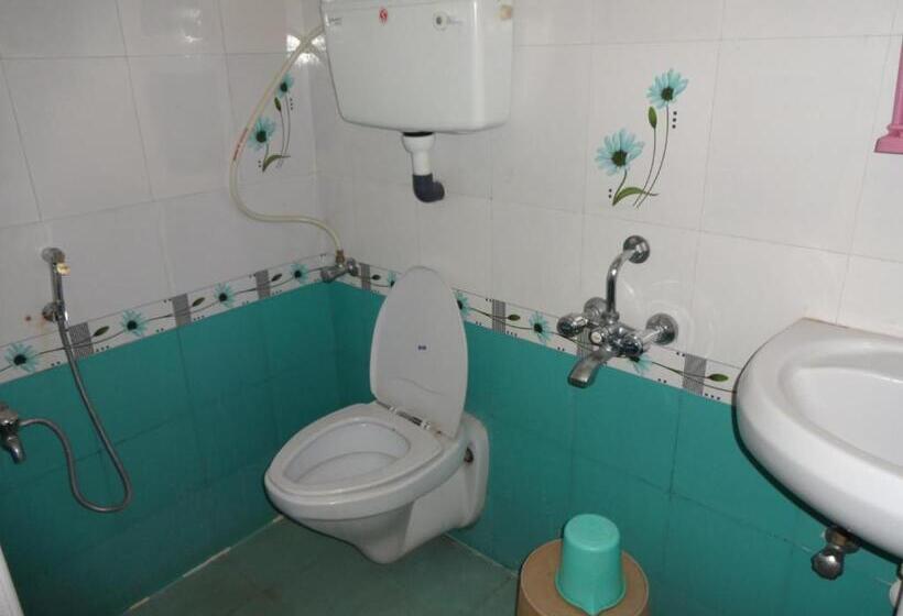 디럭스 룸, R M Guest House