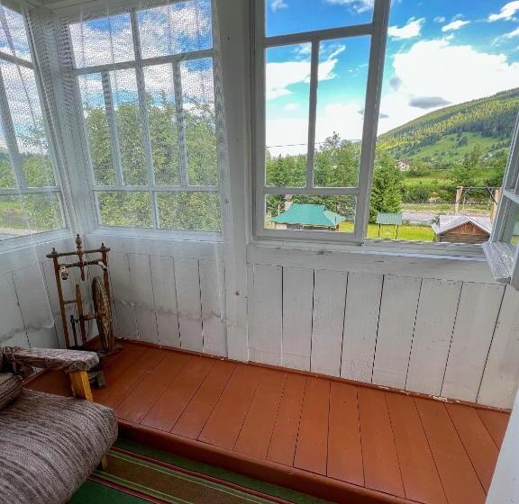 בית, חדר שינה 1, Shum Cheremosha