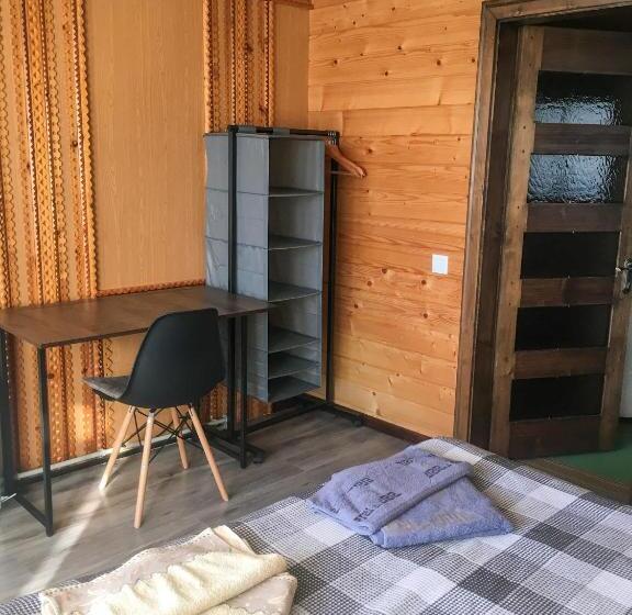 חדר סטנדרט עם מרפסת, Shum Cheremosha