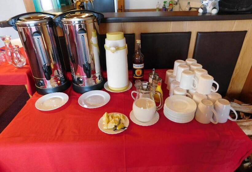 Family flat with balcony, Pension Calla