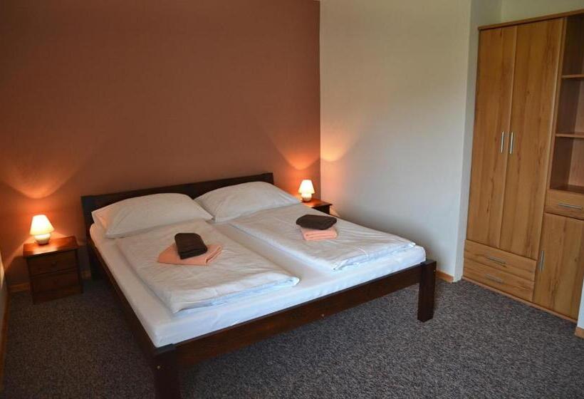 침실 2개 아파트, Pension Calla