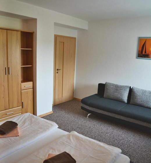 침실 2개 아파트, Pension Calla