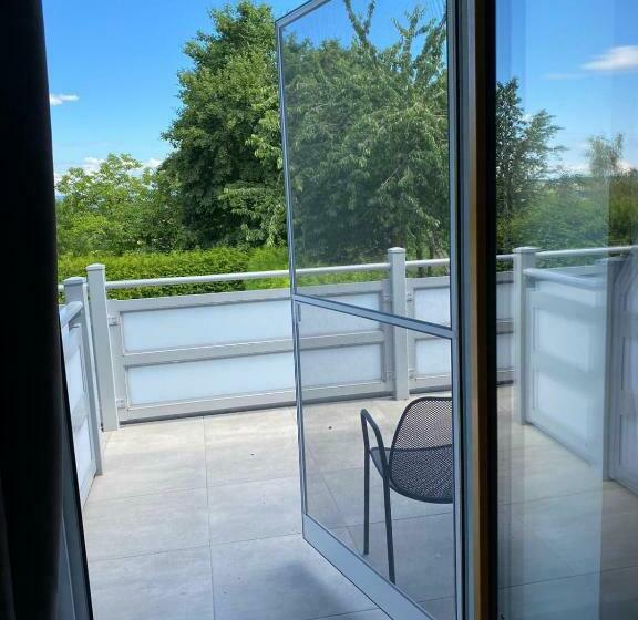 חדר סטנדרט יחיד, Og's Golf Lodge