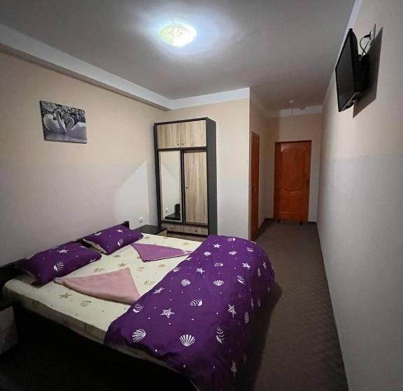 اتاق استاندارد, готель ас берегово