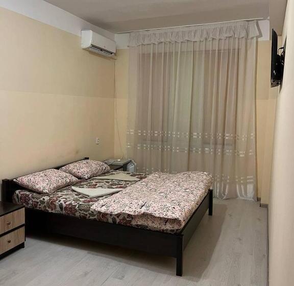 اتاق استاندارد, готель ас берегово