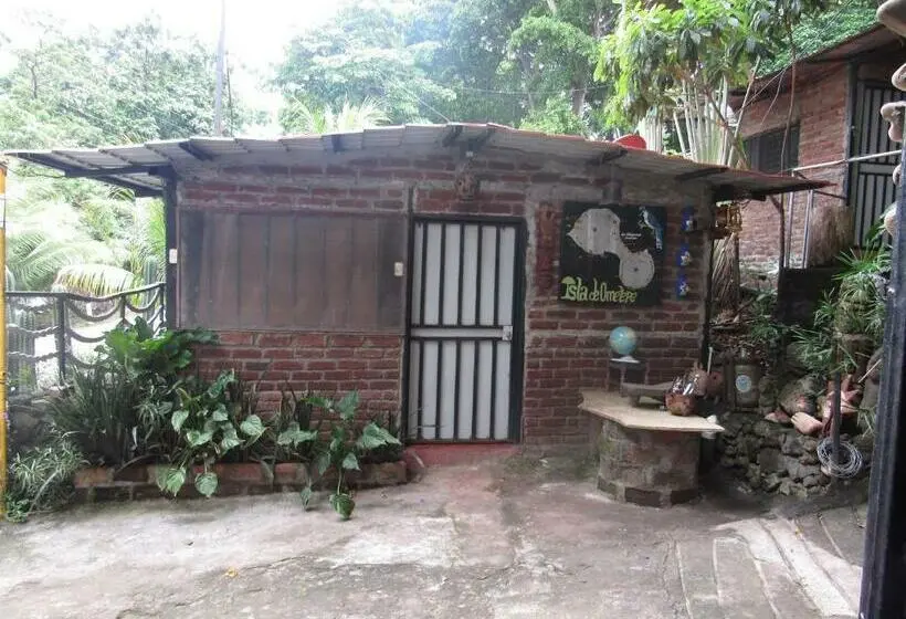 庭の見える１ベッドルームアパートメント, Hostal Eco Lodge La Chiponga