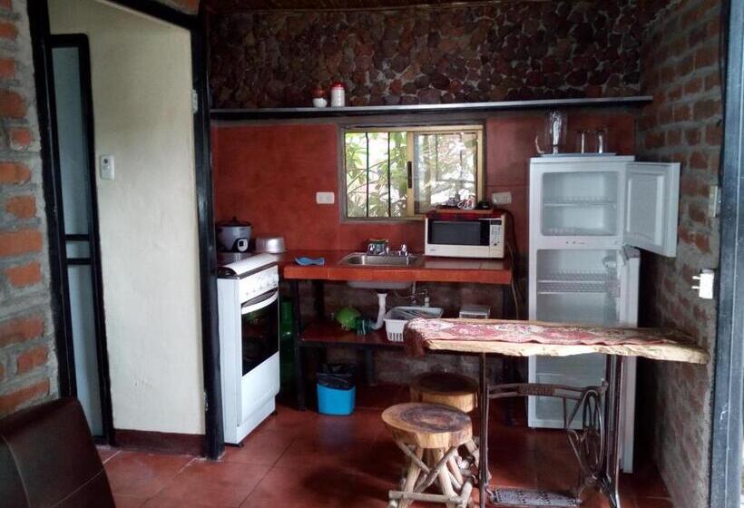 شقة غرفة واحدة مطلة على الحديقة, Hostal Eco Lodge La Chiponga