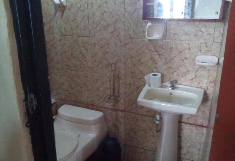 شقة غرفة واحدة مطلة على الحديقة, Hostal Eco Lodge La Chiponga