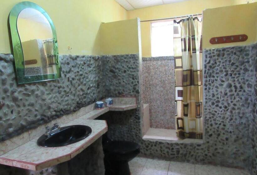 شقة غرفة واحدة مطلة على الحديقة, Hostal Eco Lodge La Chiponga