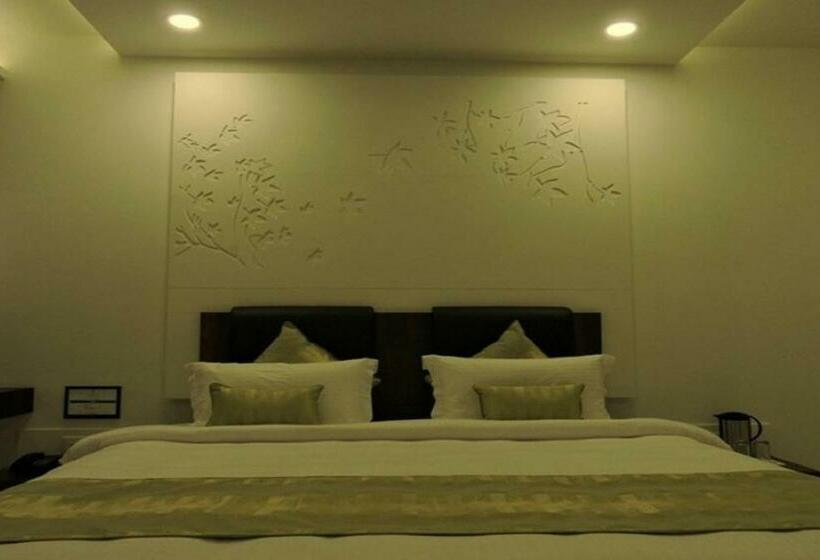 חדר דלוקס, Kalyan S   Mansingh Inn