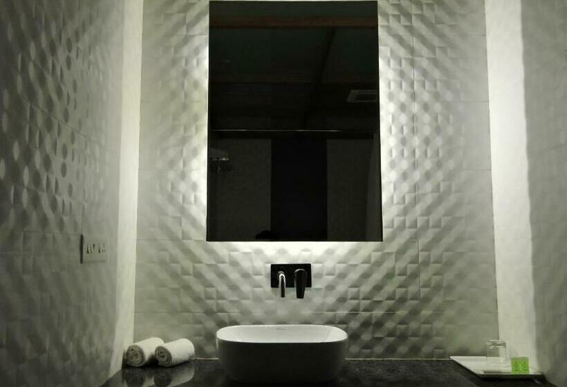 חדר דלוקס, Kalyan S   Mansingh Inn