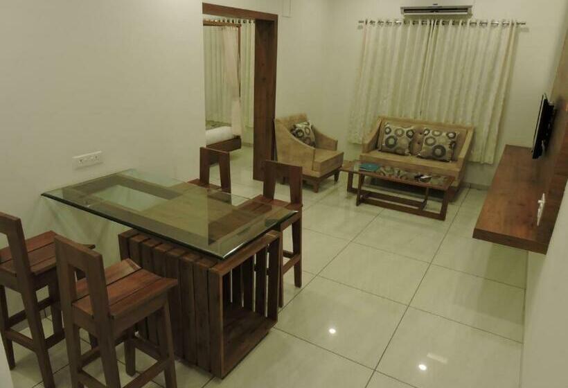 מיטת קינג בסוויטה, Kalyan S   Mansingh Inn