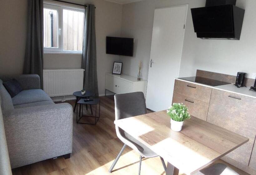 Номер Стандарт с Террасой, Vakantiepark Camping De Peelpoort