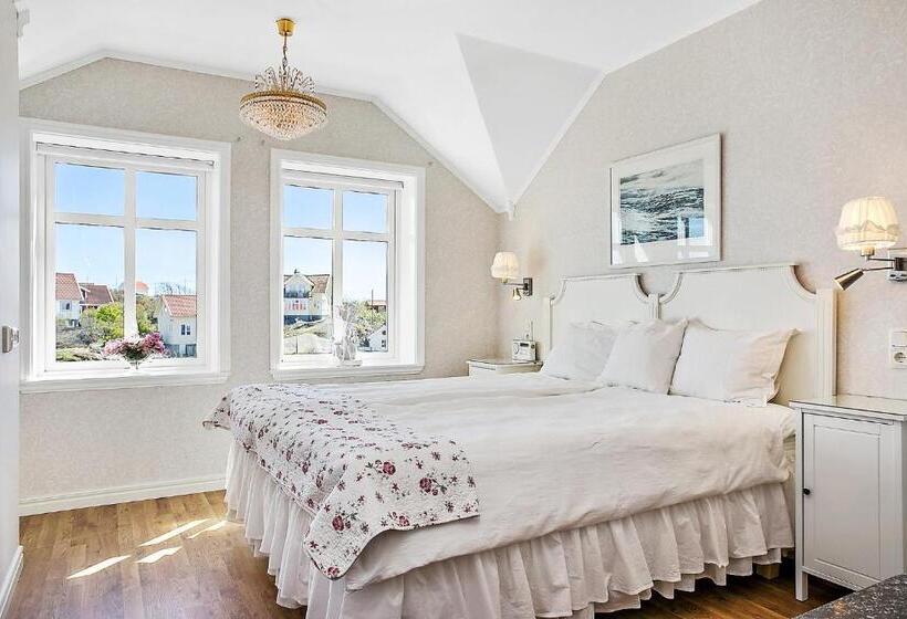 غرفة ديلوكس ذات إطلالة جانبية على البحر, Lotshotellet