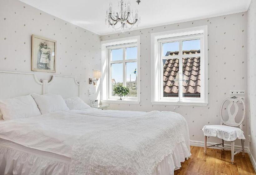 غرفة ديلوكس ذات إطلالة جانبية على البحر, Lotshotellet