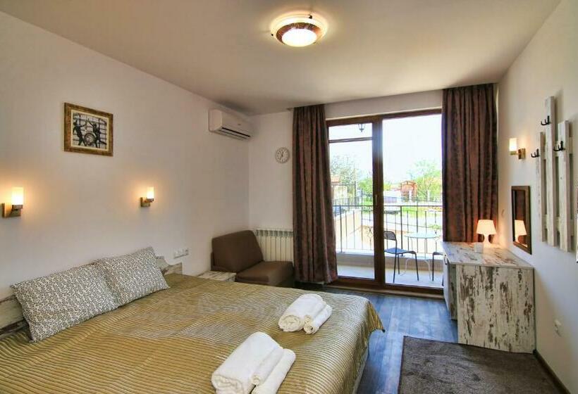 Номер Deluxe, Eco House Kitana