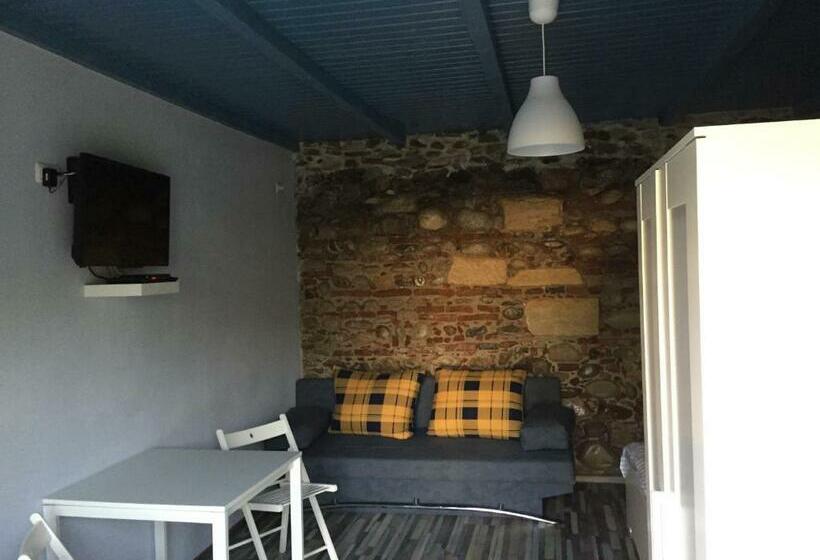 غرفة قياسية, La Mosie