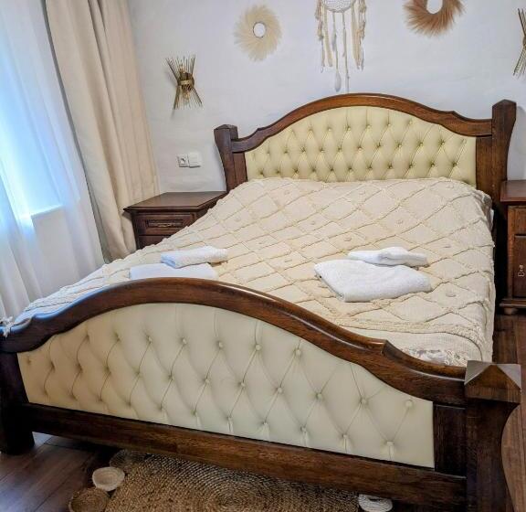 Апартаменты 1 Спальня с Балконом, Tokaj Zlatá Putňa Restaurant & Pension