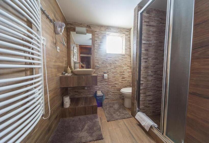 Дом 2 Спальни, Tokaj Zlatá Putňa Restaurant & Pension