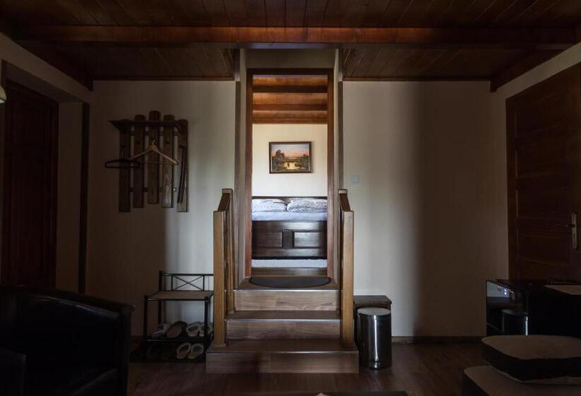 Дом 2 Спальни, Tokaj Zlatá Putňa   Restaurant & Pension