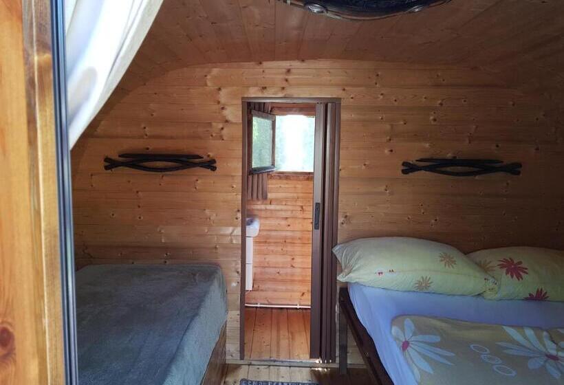 Standard Tent, Tokaj Zlatá Putňa Restaurant & Pension