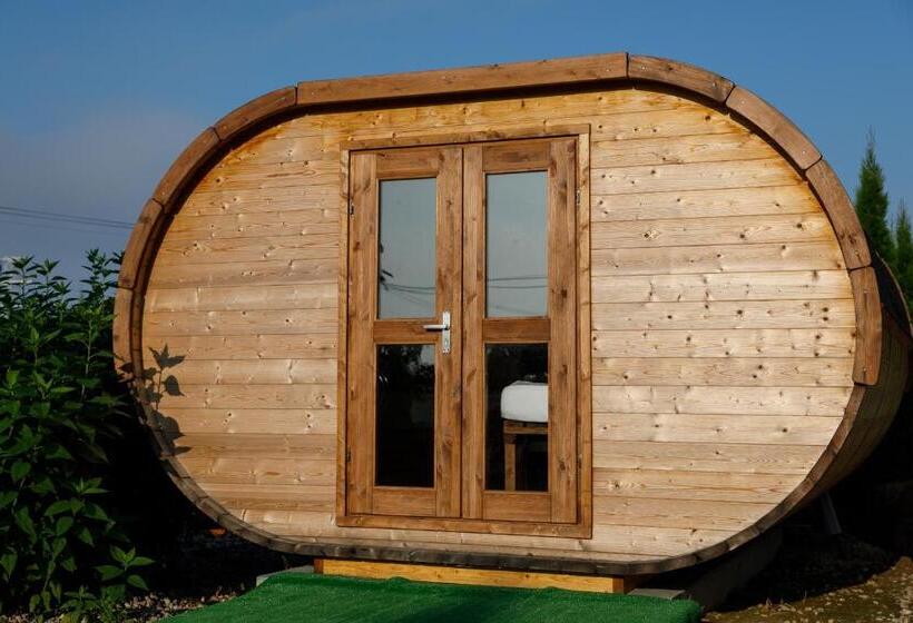 Standard Tent, Tokaj Zlatá Putňa Restaurant & Pension