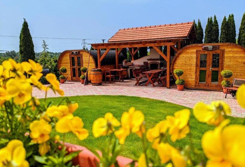 Standard Tent, Tokaj Zlatá Putňa   Restaurant & Pension